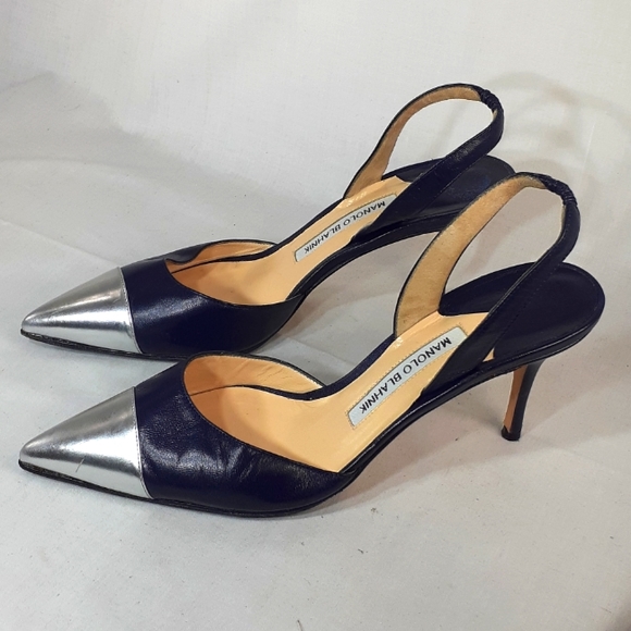 靴 MANOLO BLAHNIK LISTONY 36 Manolo Blahnik Listony Suede Low-Heel Pumps - Black Size 36